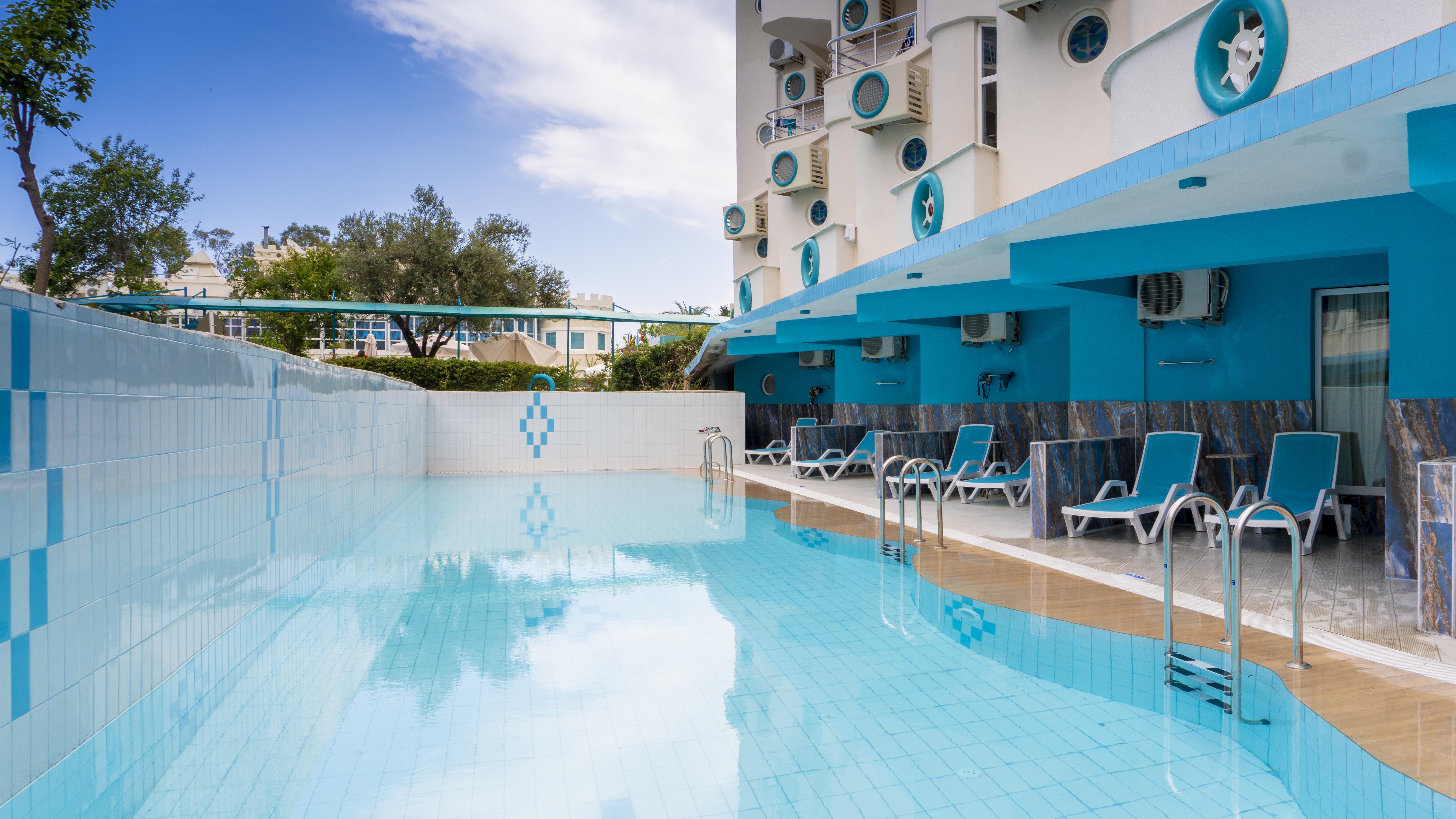 Daima Resort Hotel 凯梅尔 外观 照片
